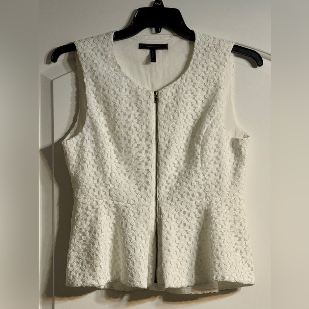 BCBGMAXAZRIA‎ Peplum Top Womens Size M White Floral Lace Zip Front Coquette